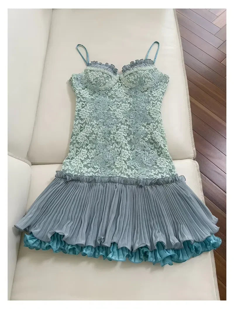 Elegant A-Line Ruffled Sweetheart Spaghetti Strap Lace-Up Back Mini Homecoming Dresses