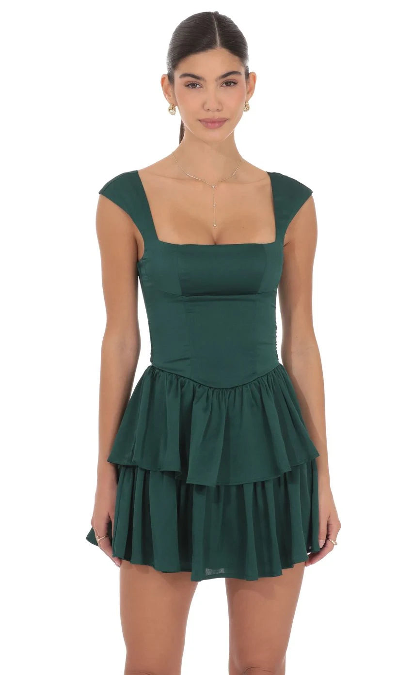 Elegant A-Line Square Neck Cap Sleeve Tiered Ruffle Forest Green Mini Homecoming Dress