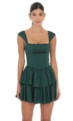 Elegant A-Line Square Neck Cap Sleeve Tiered Ruffle Forest Green Mini Homecoming Dress