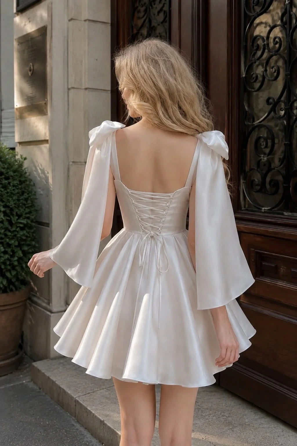 Elegant A-Line Square Neck Detached Bell Sleeve Lace-Up Back Mini Homecoming Dresses