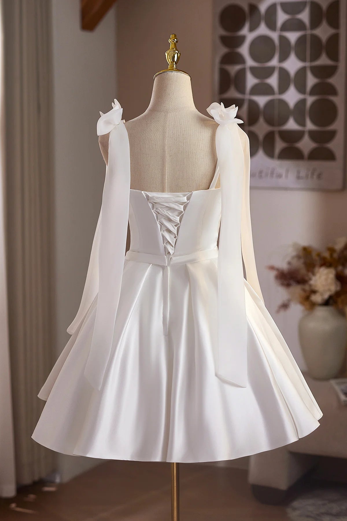 Elegant A-Line Square Neck Long Sheer Sleeve Lace-Up Back Short Homecoming Dress
