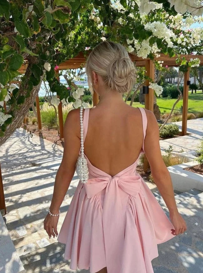 Elegant A-Line Square Neck Sleeveless Bow-Back Pink Mini Homecoming Dress