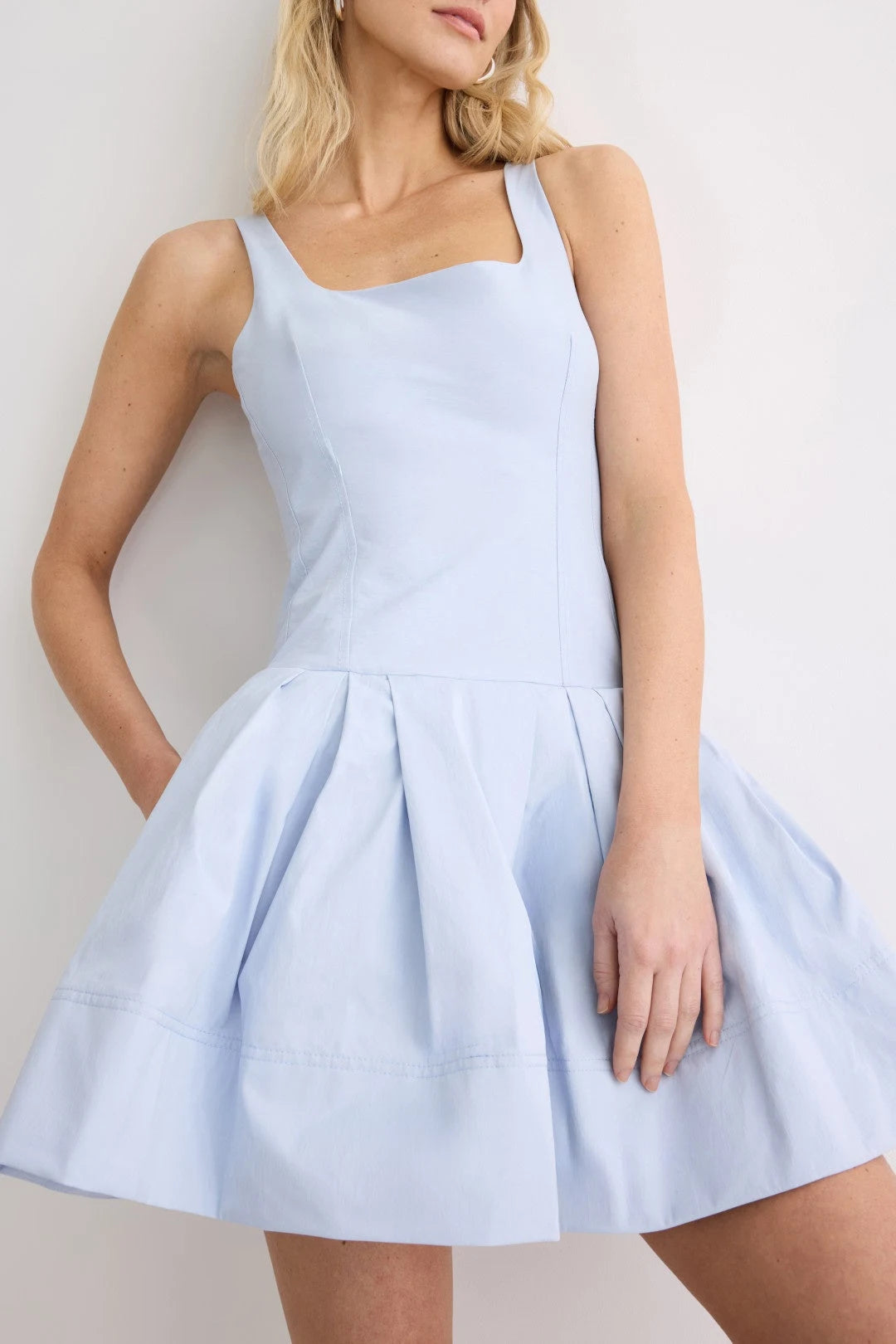 Elegant A-Line Square Neck Sleeveless Pleated Light Blue Mini Homecoming Dress for Women