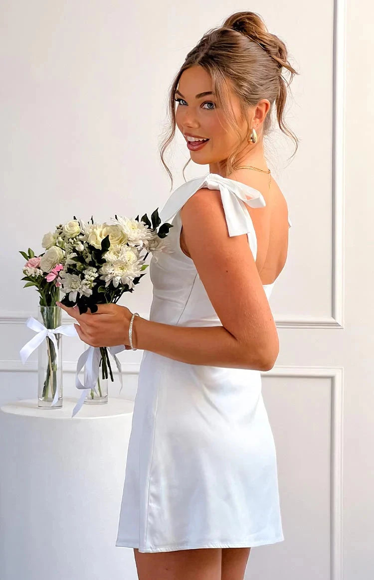 Elegant A-Line Square Neck Tie-Shoulder Chic White Mini Homecoming Dress For Women