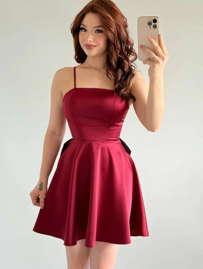 Elegant A-Line Strapless Bow-Back Corset Burgundy Mini Homecoming Dress