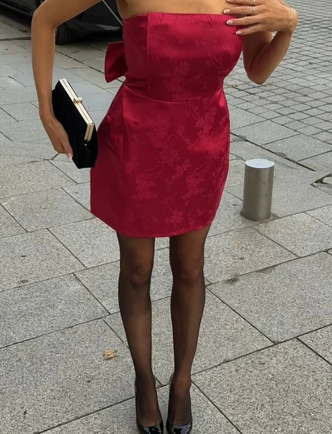 Elegant A-Line Strapless Bow-Back Jacquard Wine Red Mini Homecoming Dress Women's