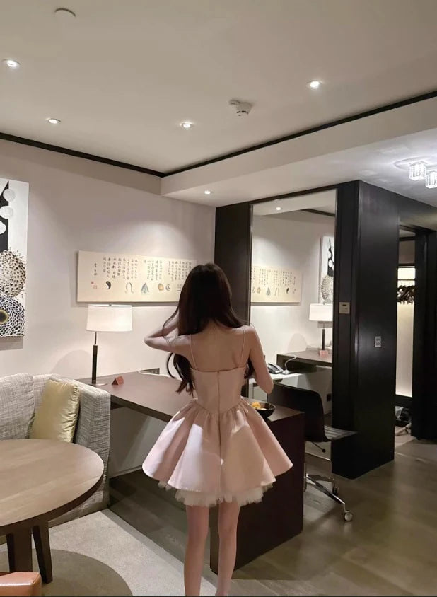 Elegant A-Line Strapless Bow Sweetheart Blush Short Homecoming Dresses for Women