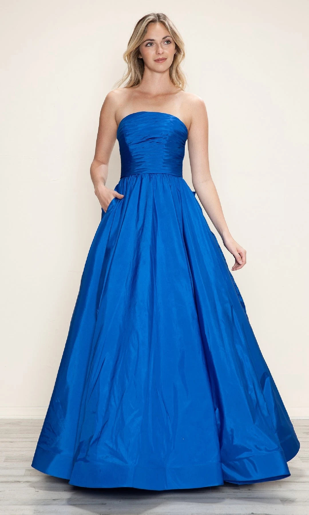 Elegant A-Line Strapless Sleeveless Corset Bow Blue Long Prom Dresses Women