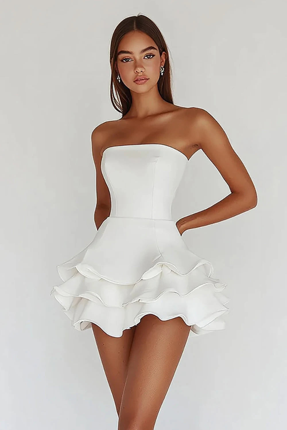 Elegant A-Line Strapless Sleeveless Tiered Flirty White Mini Homecoming Dresses Women