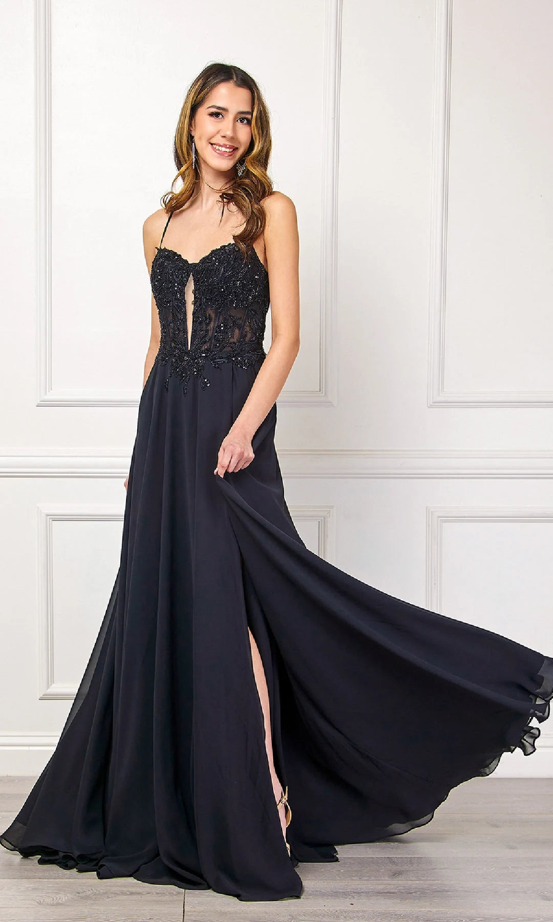 Elegant A-Line Sweetheart Sleeveless Beaded Slit Black Long Prom Dresses Women Gown