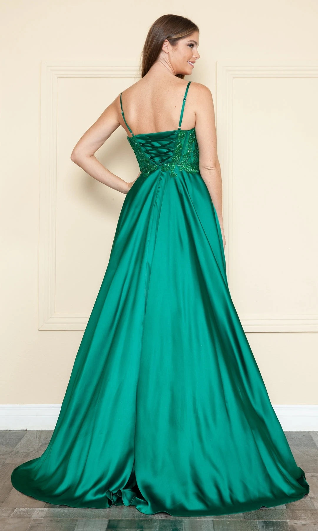 Elegant A-Line Sweetheart Sleeveless Corset Sequined Emerald Long Prom Dresses Womens Gown