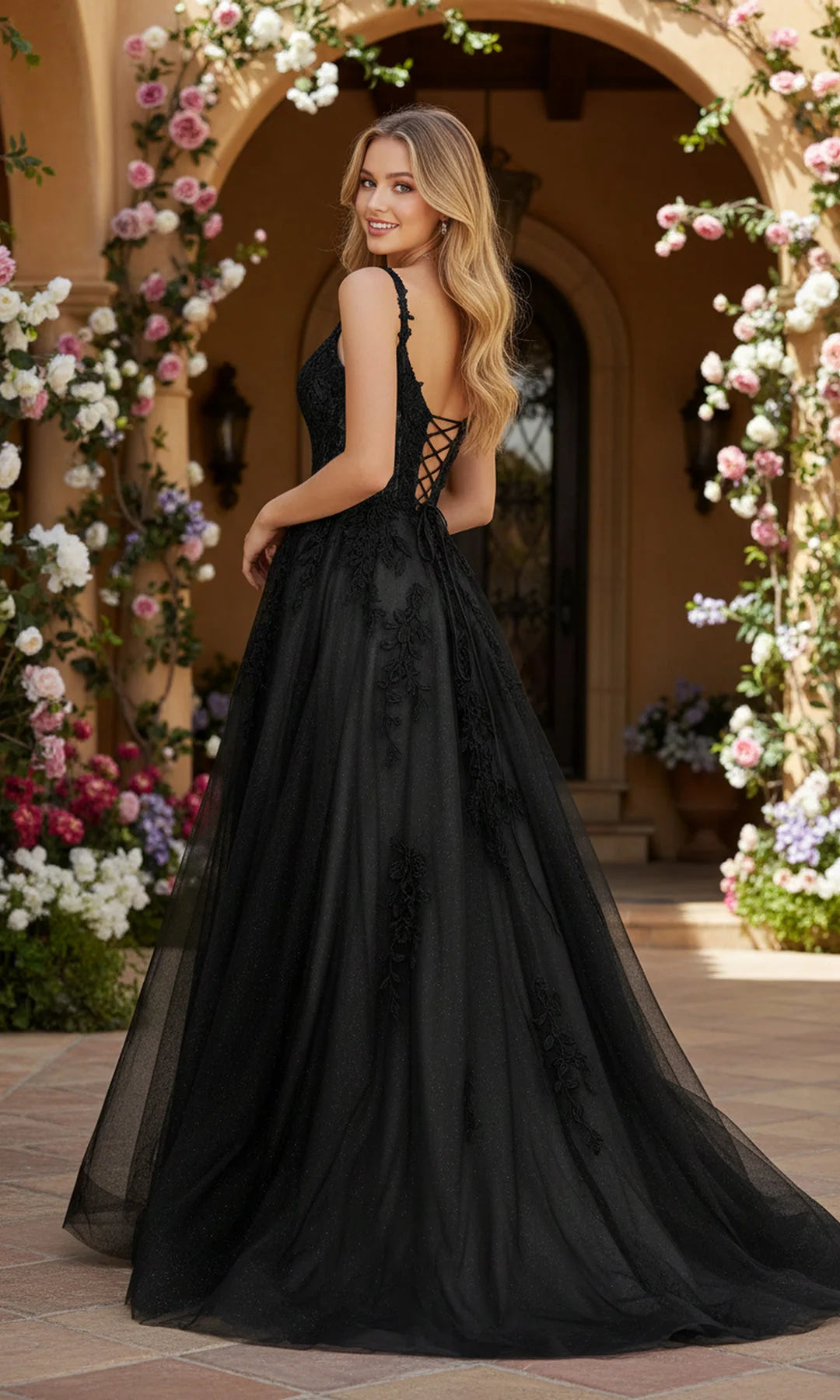 Elegant A-Line Sweetheart Sleeveless Corset Slit Black Prom Dresses Women Gown