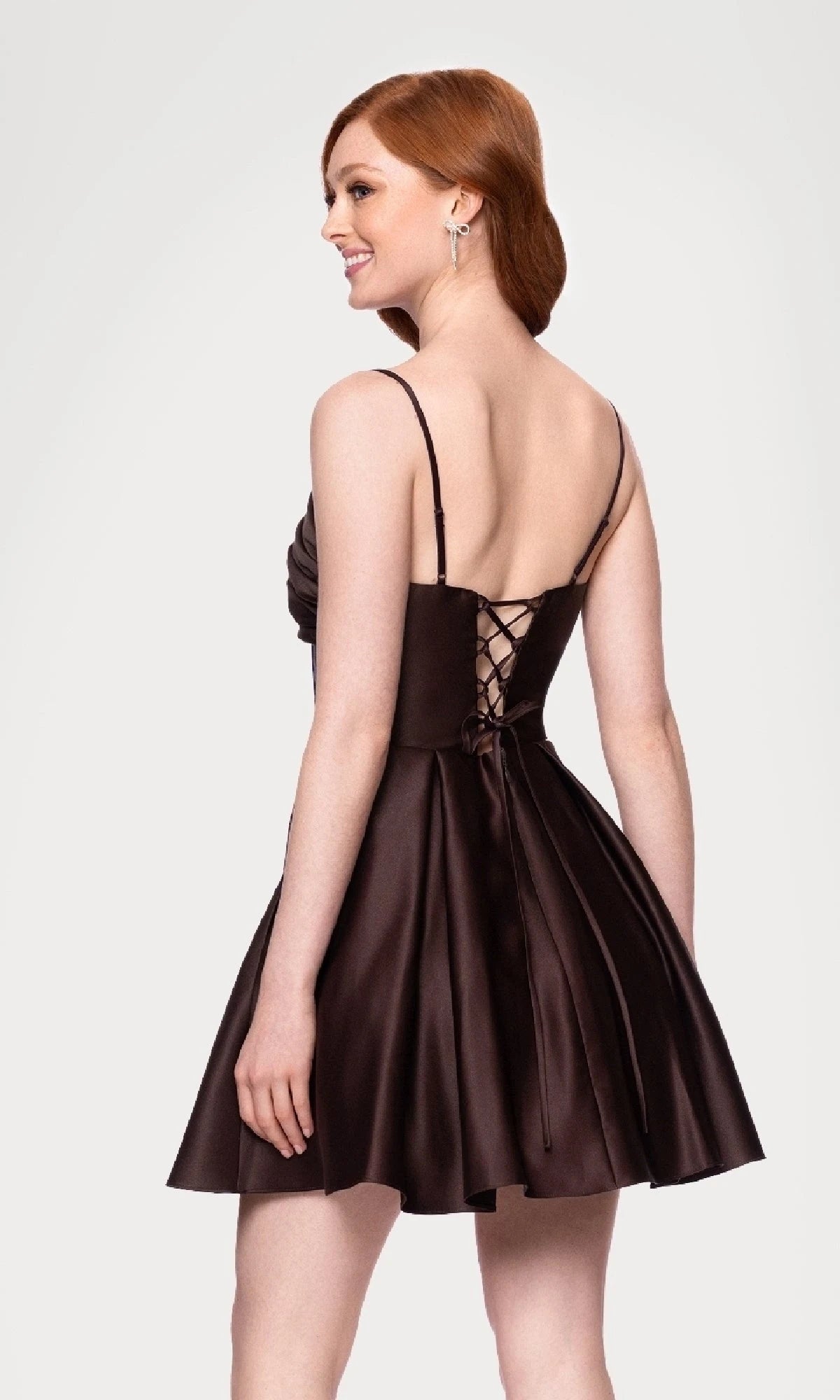 Elegant A-Line Sweetheart Sleeveless Ruched Corset Chocolate Short Homecoming Dresses Women Party