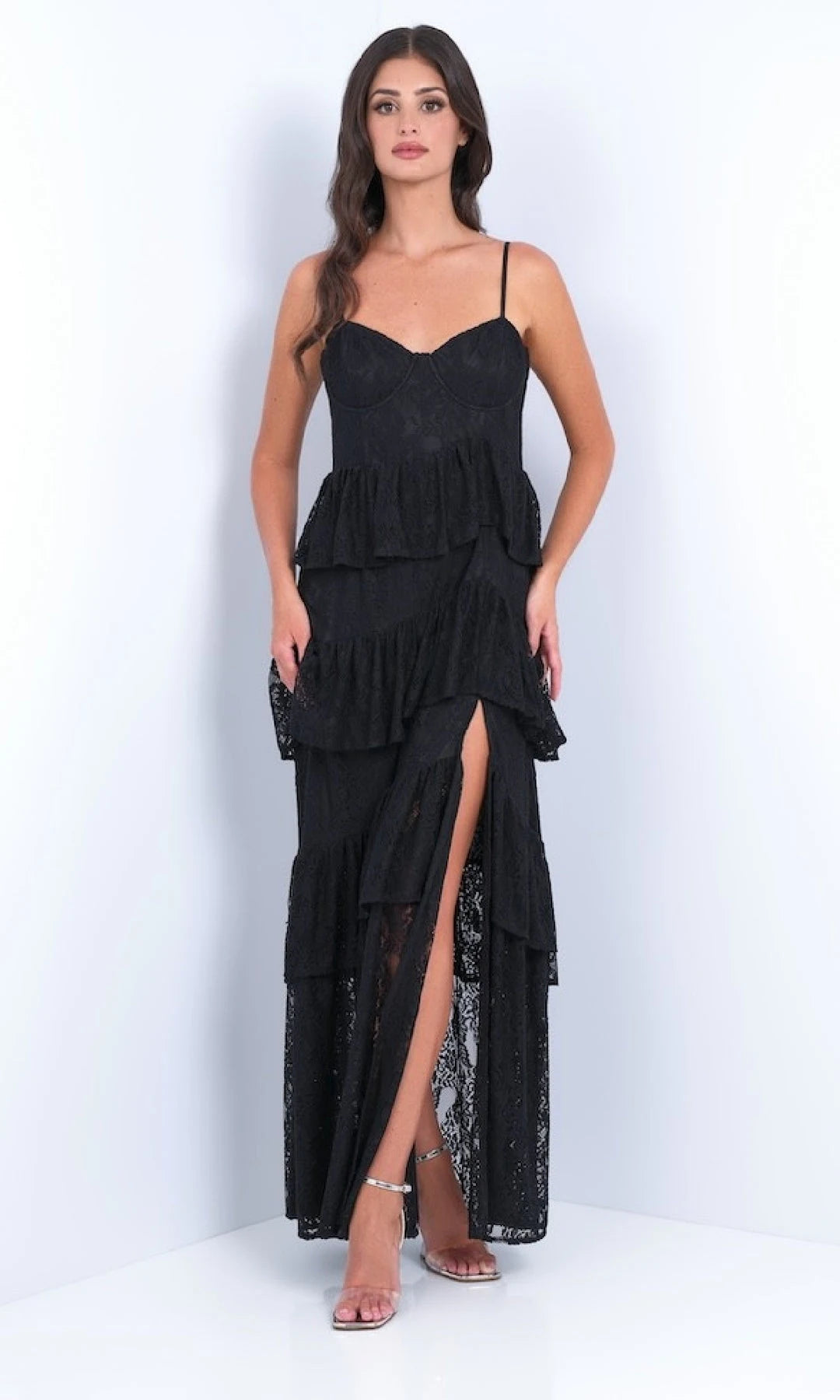 Elegant A-Line Sweetheart Sleeveless Tiered Slit Black Maxi Prom Dresses Women