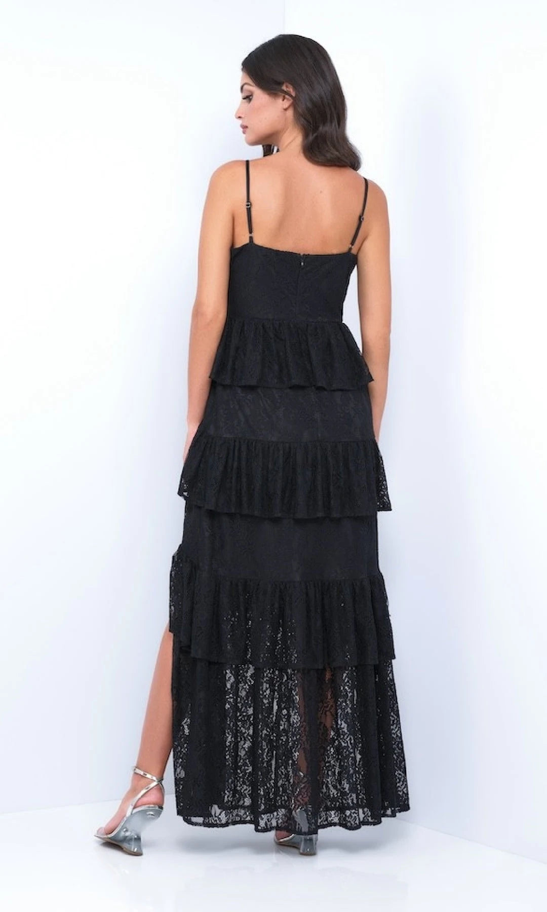 Elegant A-Line Sweetheart Sleeveless Tiered Slit Black Maxi Prom Dresses Women