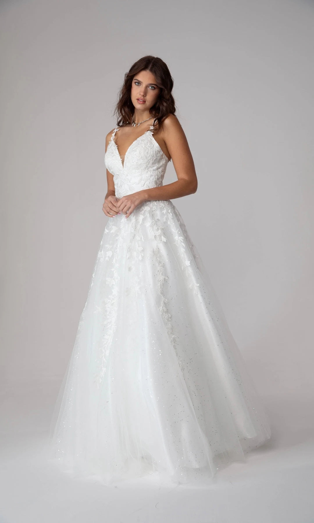 Elegant A-Line V-Neck Sleeveless Floral Glitter White Long Prom Dresses Gown