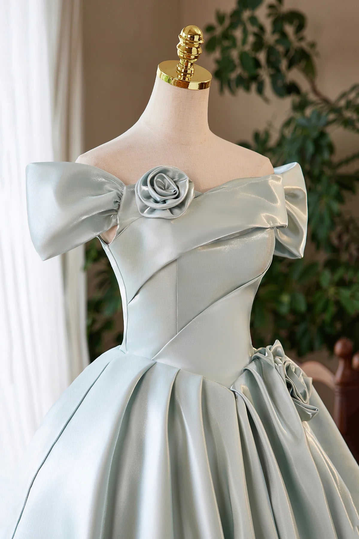 Elegant A-line Off-the-Shoulder Puffy Sleeve Lace-Up Back Short Mini Homecoming Dresses