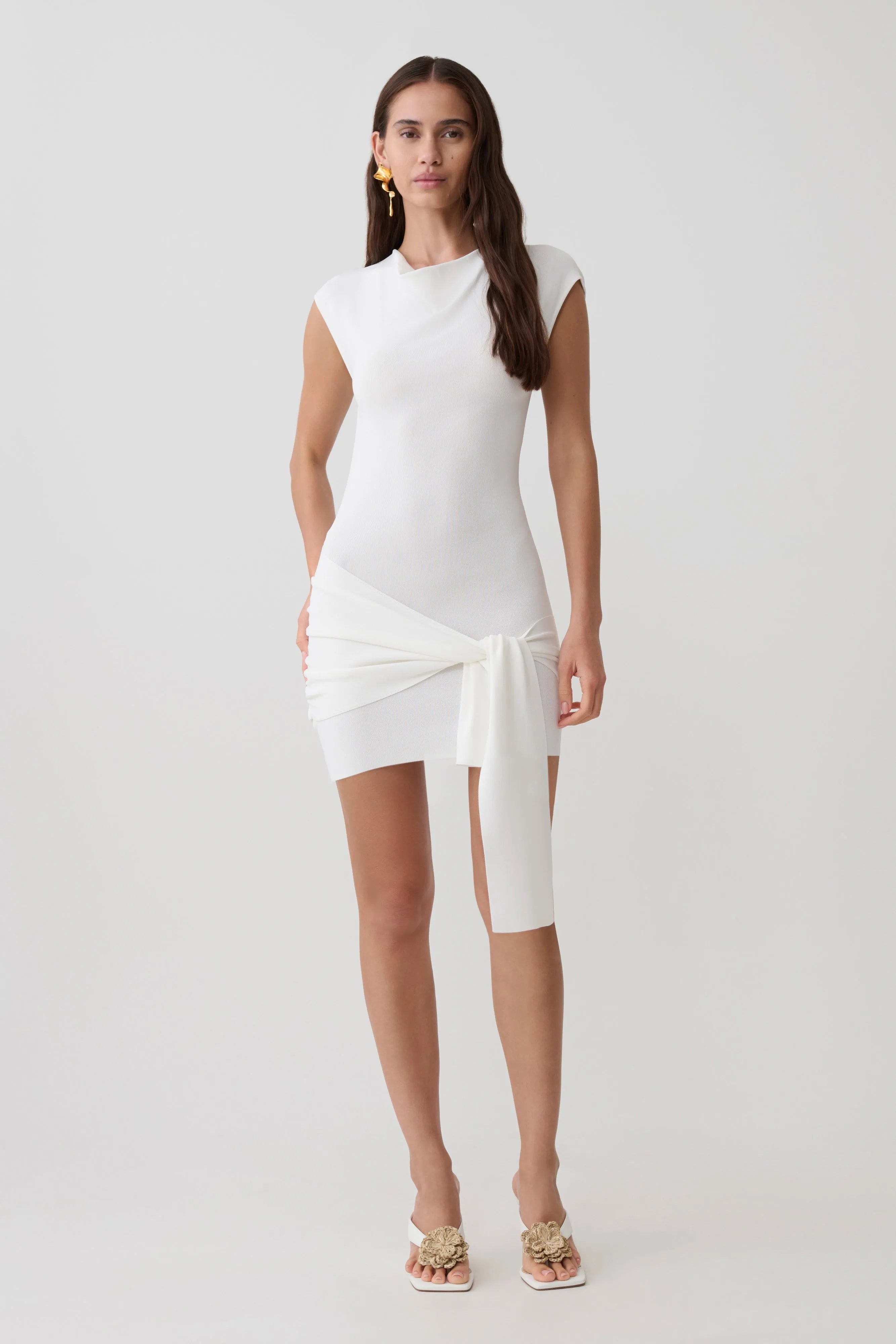 Elegant Bodycon Cowl Neck Sleeveless Ruched Knot-Detail White Mini Homecoming Dress Women's