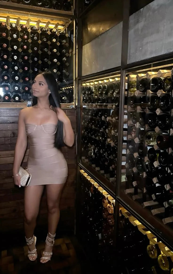 Elegant Bodycon Strapless Sleeveless Ruched Nude Mini Homecoming Dress