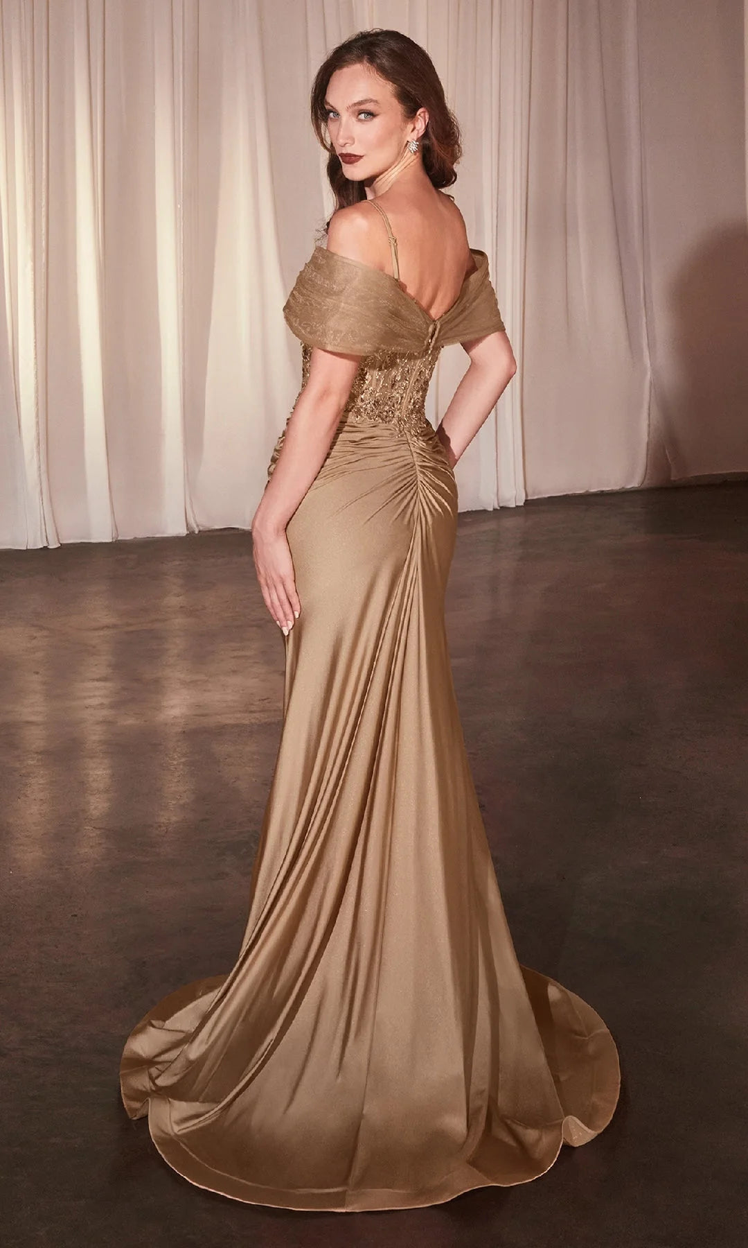 Elegant Mermaid Off-Shoulder Embellished Ruched Gold Floor-Length Prom Dresses Women's Gown