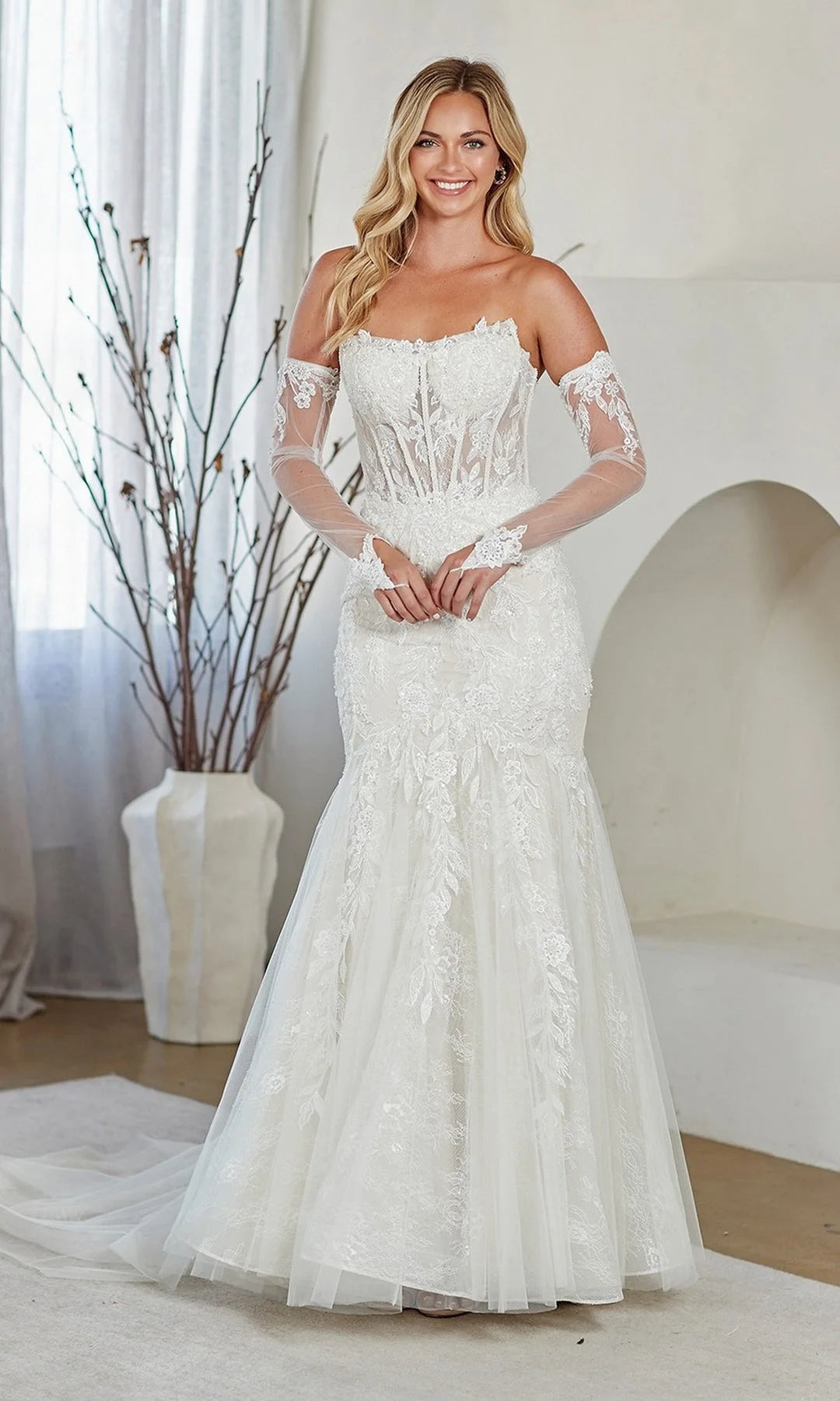 Elegant Mermaid Strapless Sleeveless Corset Embroidered Ivory Long Prom Dresses Gown