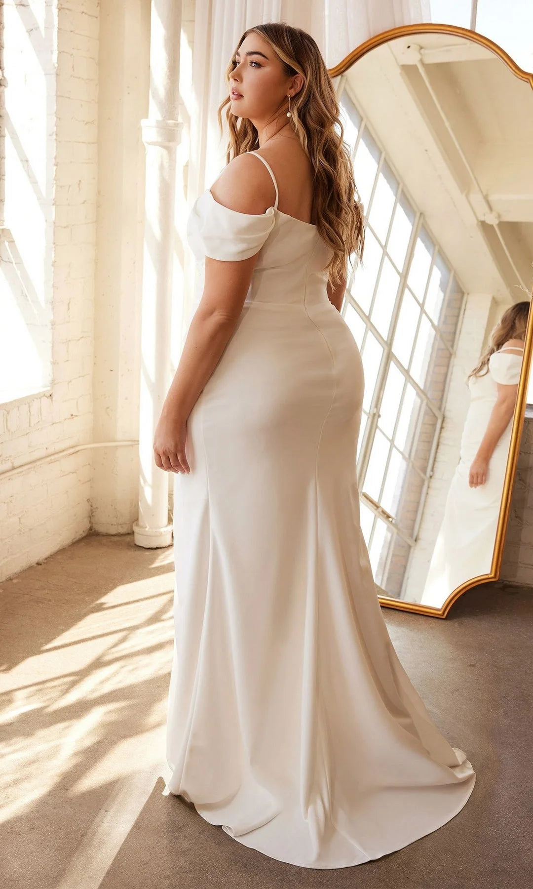 Elegant Mermaid Sweetheart Sleeveless Ruched Slit White Maxi Prom Dresses Gown