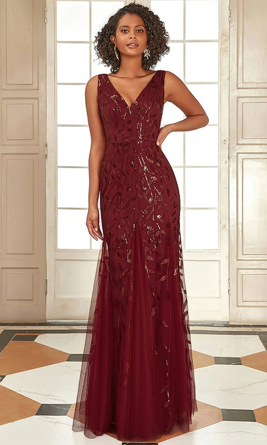 Elegant Mermaid V-Neck Sleeveless Sequin Embroidered Burgundy Maxi Prom Dresses Gown