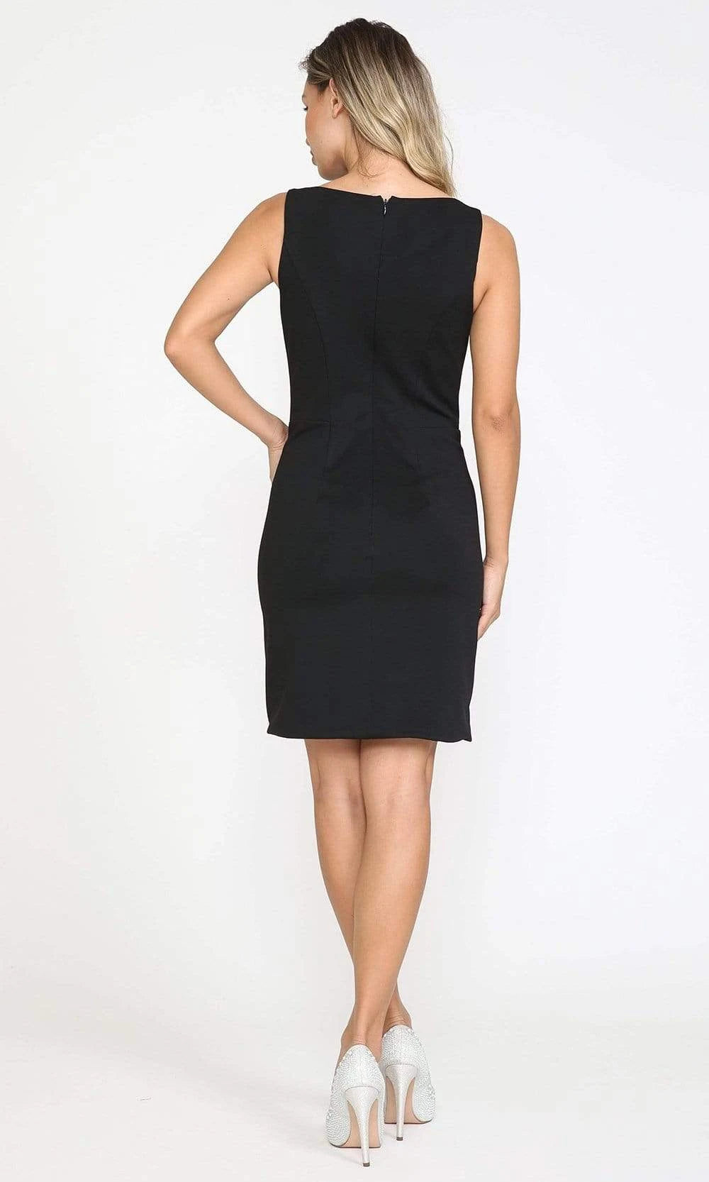 Elegant Sheath Boat Neck Sleeveless Chic Royal Blue Knee-Length Homecoming Dresses for Women