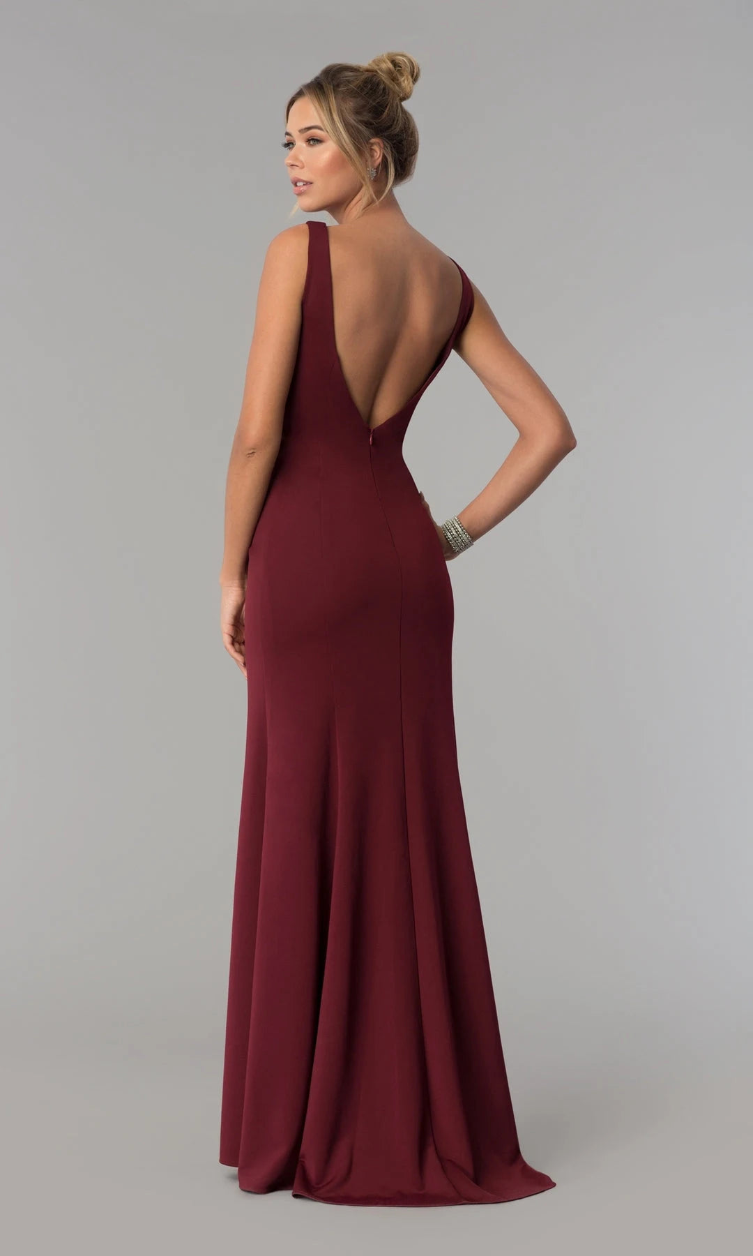 Elegant Sheath Scoop Sleeveless Backless Slit Burgundy Long Prom Dresses Women