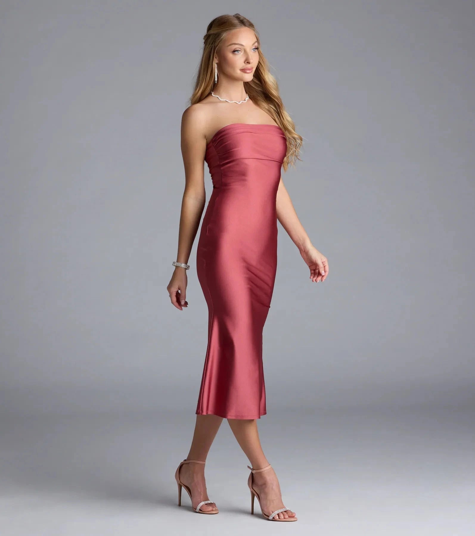 Elegant Sheath Strapless Ruched Sophisticated Muted Rose Midi Homecoming Dresses For Women