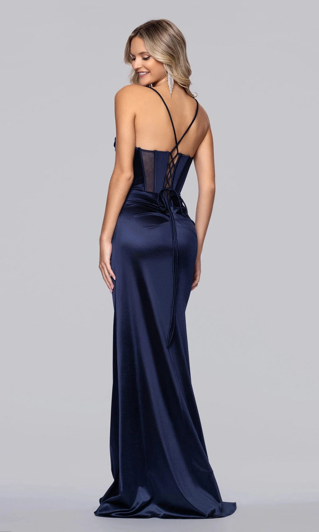 Elegant Sheath Sweetheart Sleeveless Corset Ruched Navy Long Prom Dresses Women