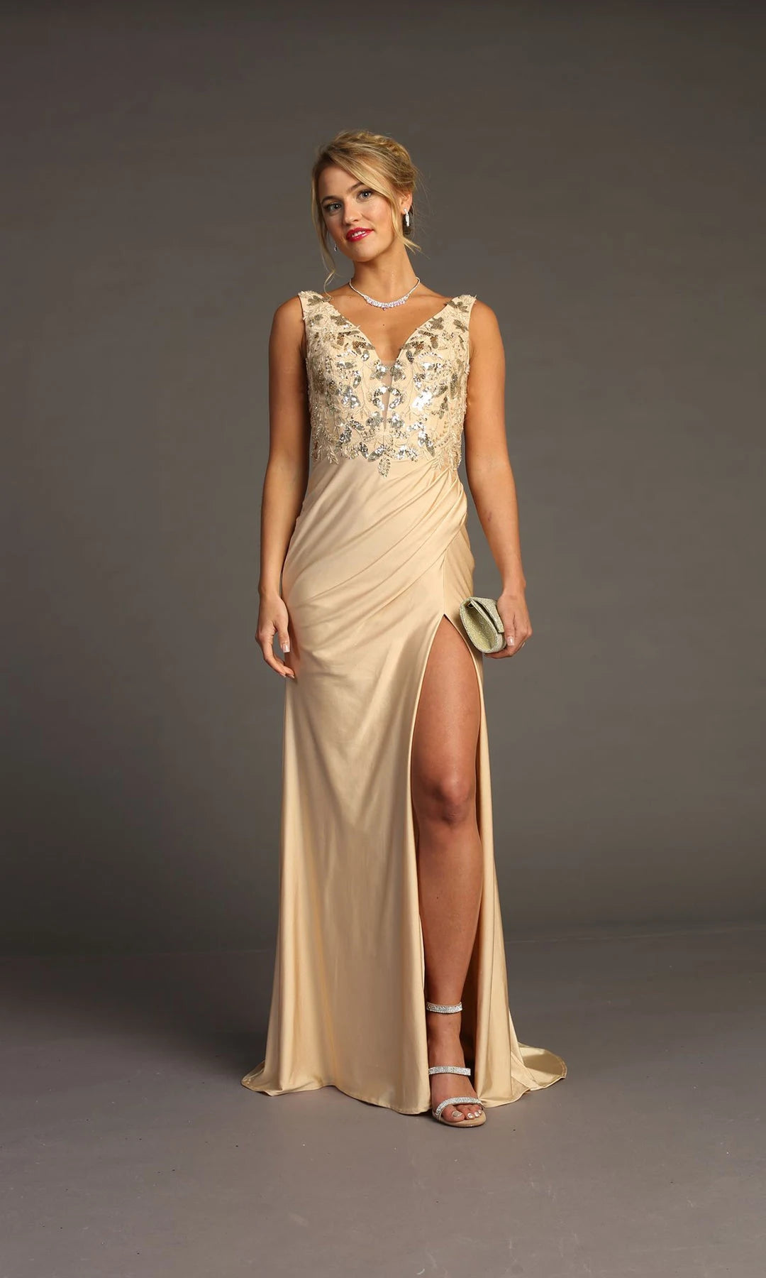 Elegant Sheath V-Neck Sleeveless Sequin Ruched Champagne Maxi Prom Dresses Women