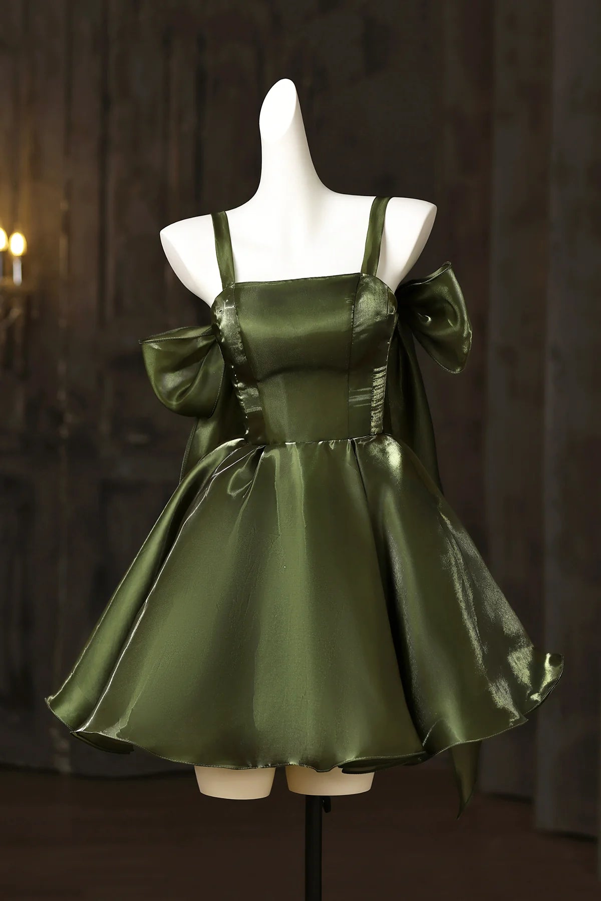 Elegant Shimmering A-Line Square Neck Off-Shoulder Bow Sleeve Lace-Up Back Short Homecoming Dress