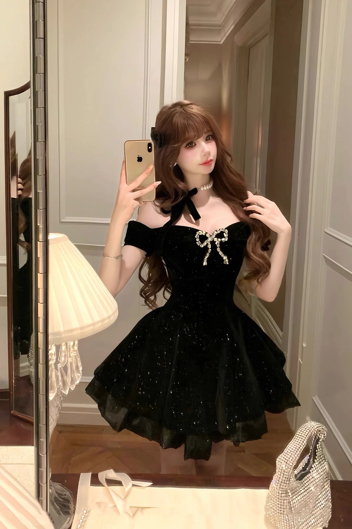 Elegant Sparkling A-Line Off-Shoulder Short Sleeve Bow Back Mini Homecoming Dress