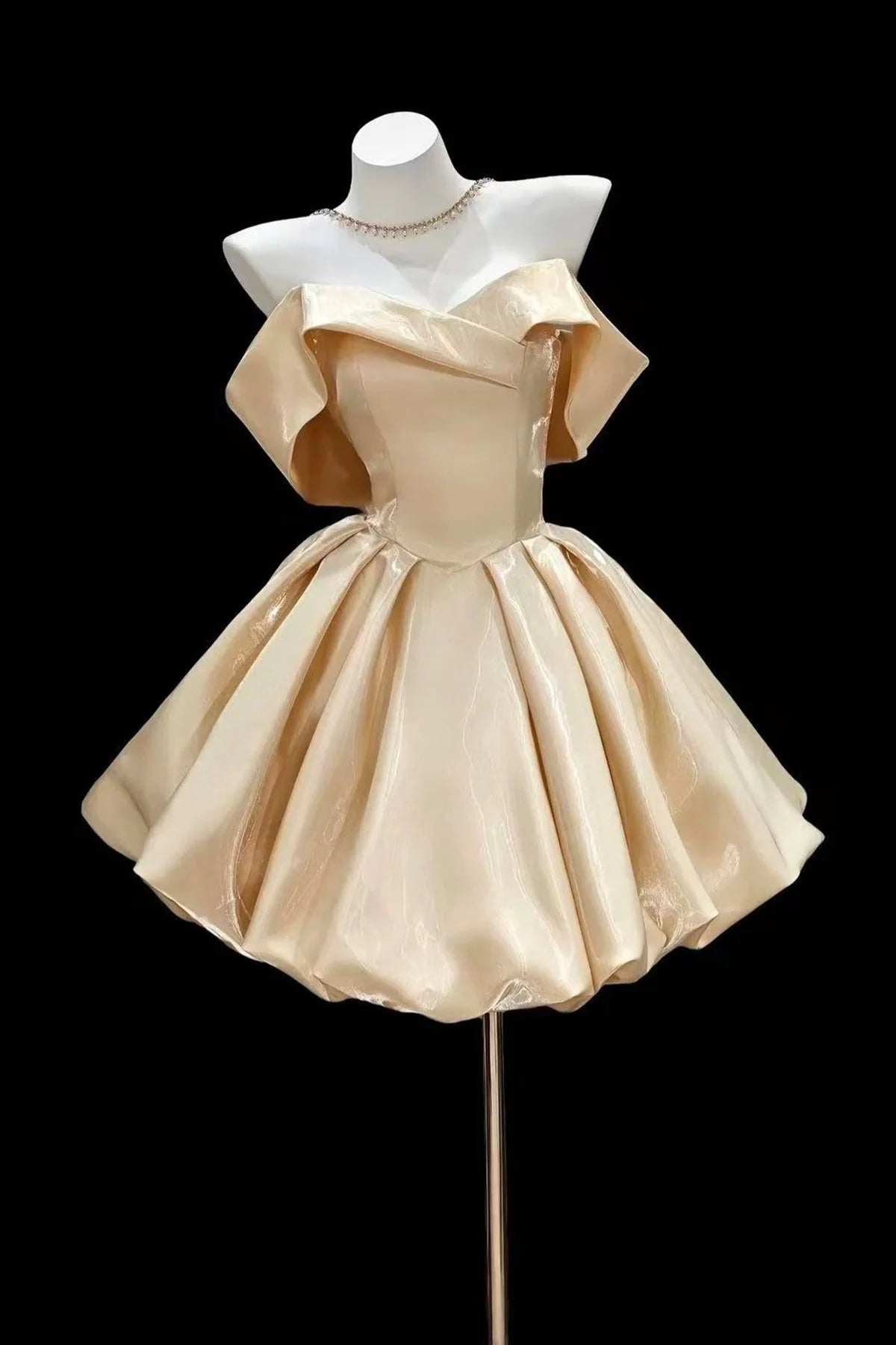 Elegant Voluminous Off-Shoulder Draped Sleeve Mini A-Line Homecoming Dress with Bow Detail