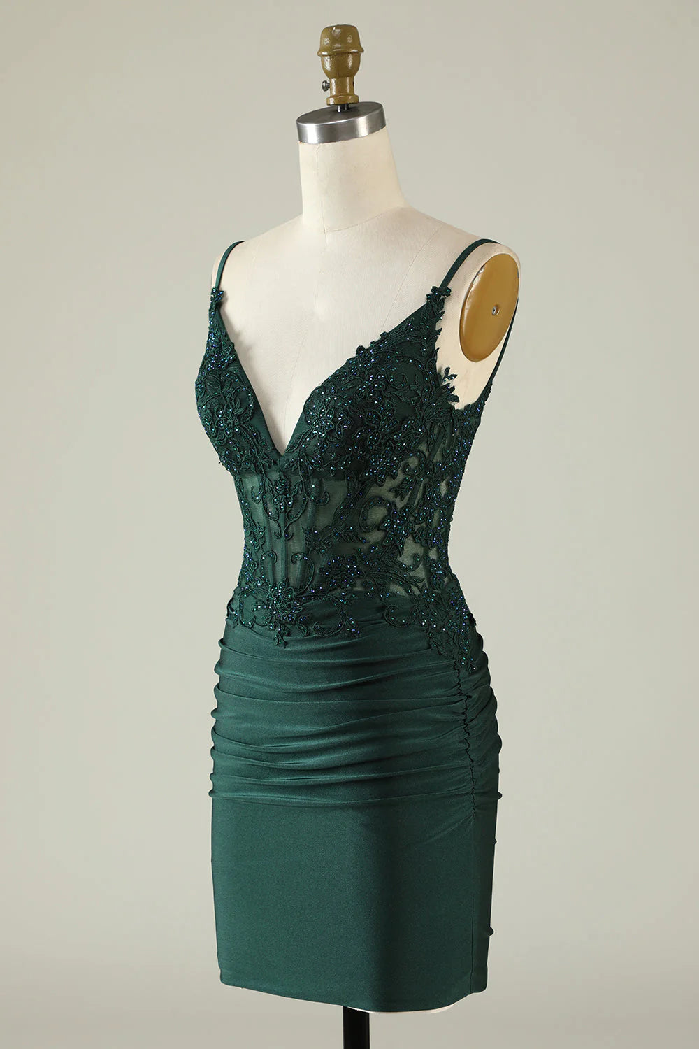 Emerald Spaghetti Strap Lace Beaded Ruched Bodycon Mini Homecoming Dress
