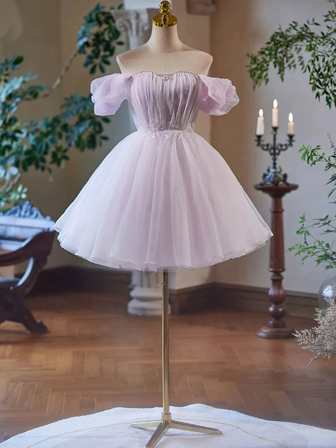 Enchanting A-Line Sweetheart Off-Shoulder Puffy Short Sleeve Lace-Up Back Mini Homecoming Dresses