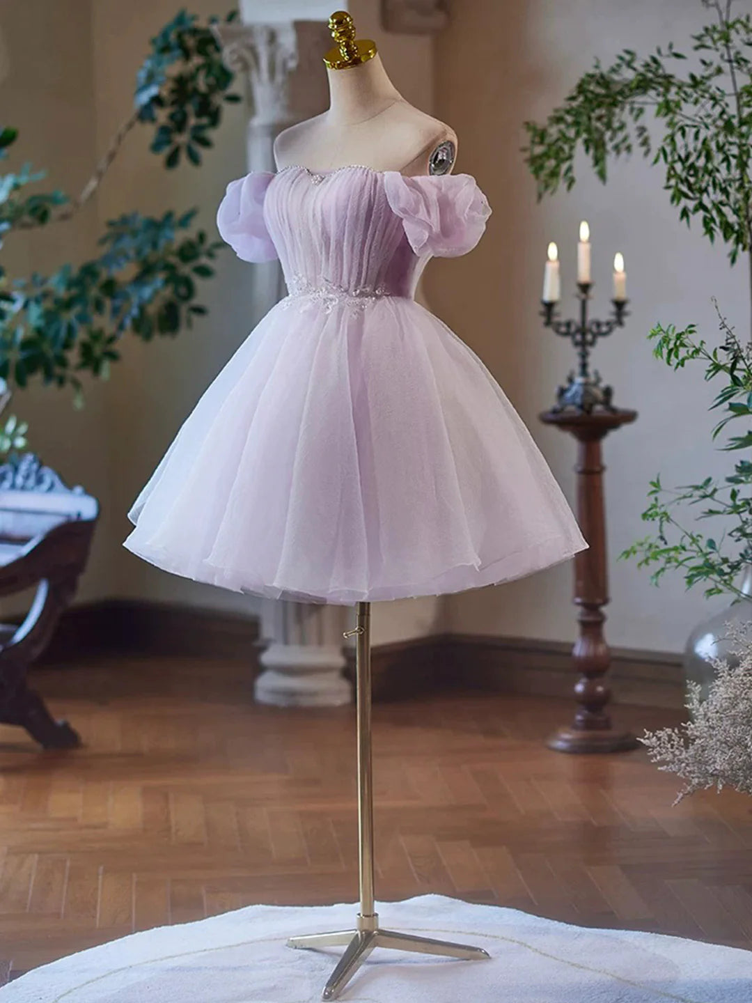 Enchanting A-Line Sweetheart Off-Shoulder Puffy Short Sleeve Lace-Up Back Mini Homecoming Dresses