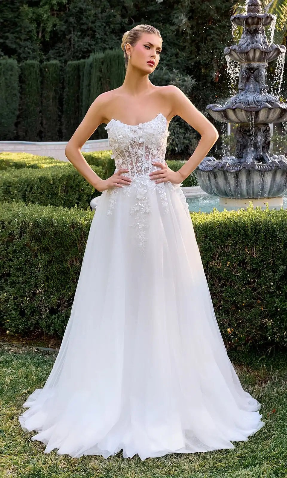 Ethereal A-Line Strapless Sleeveless Corset Floral White Long Prom Dresses Women Gown