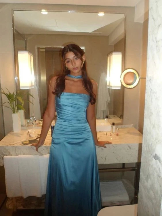 Glamorous A-Line Halter Sleeveless Ruched Floor-Length Evening Dress