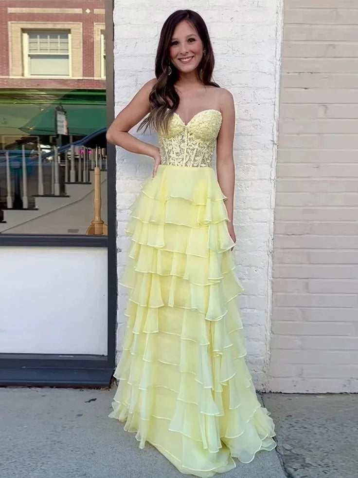 Glamorous A-Line Strapless Sleeveless Lace-Up-Back Ruffled-Train Floor-Length Evening Dress