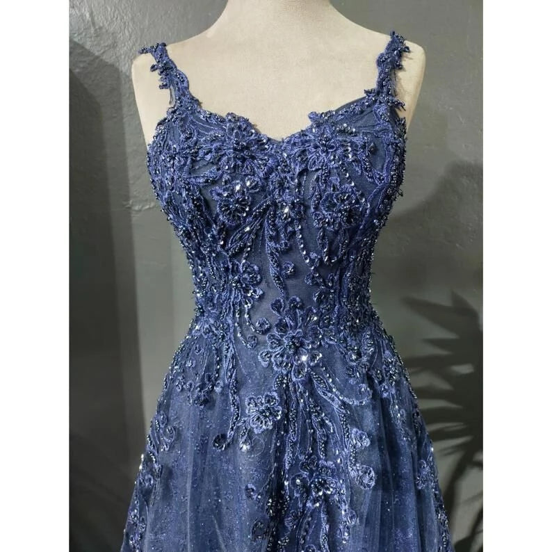 Glamorous A-Line Sweetheart-Neck Spaghetti-Strap Beaded-Lace Backless Tulle Floor-Length Prom Dress