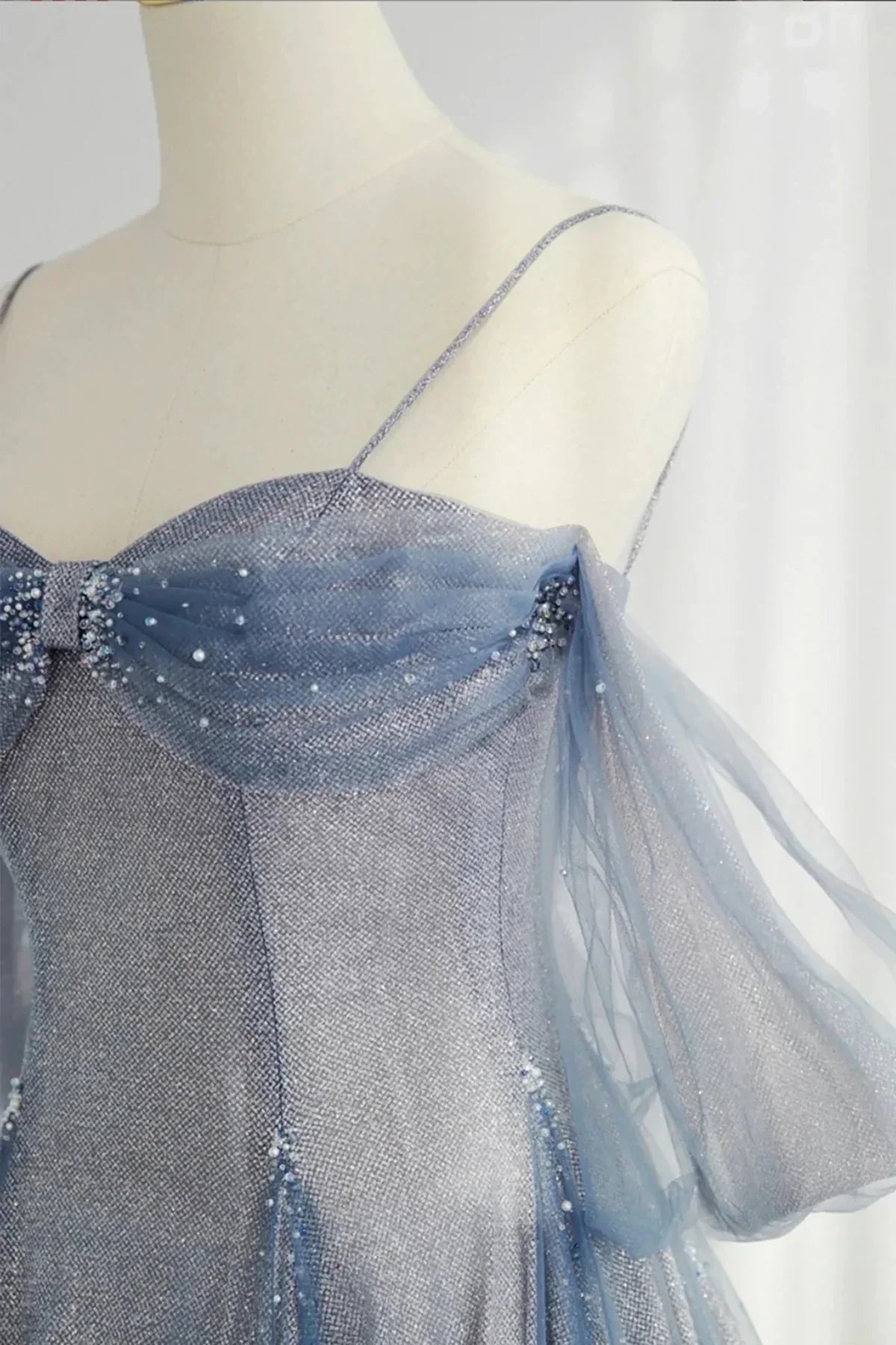 Glamorous A-Line Sweetheart Neck Spaghetti-Strap Off-the-Shoulder Beaded Tulle Evening Dress