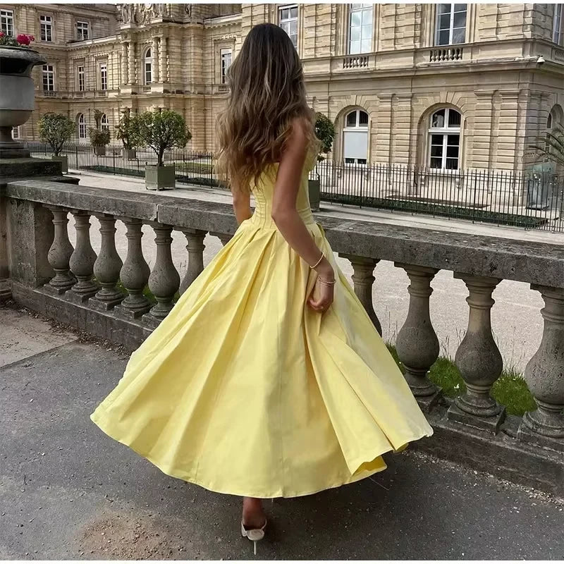 Glamorous Ball-Gown Strapless Sleeveless Corset-Back Midi-Length Evening Dress