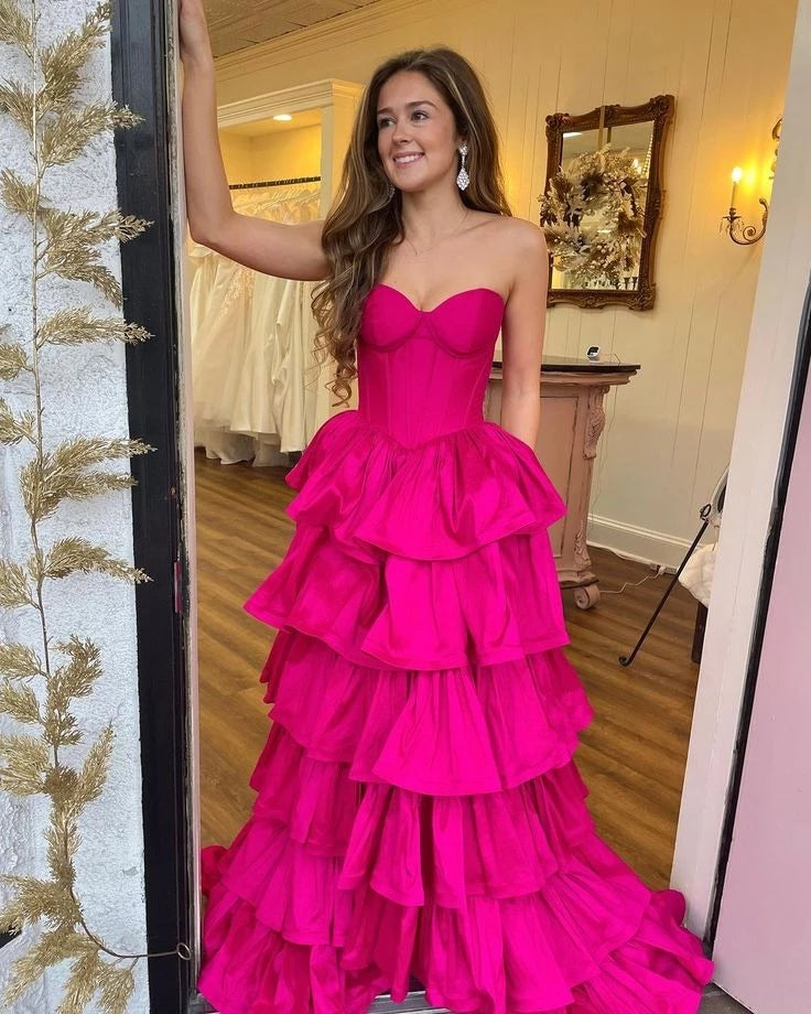 Glamorous Ball-Gown Strapless Sleeveless Ruffled-Tier Train Floor-Length Evening Dress