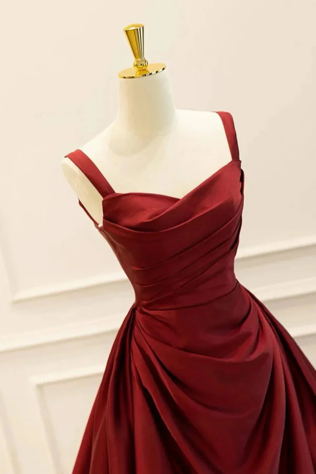 Glamorous Ball Gown Sweetheart Neck Sleeveless Lace-Up Back Ruched Satin Evening Dress