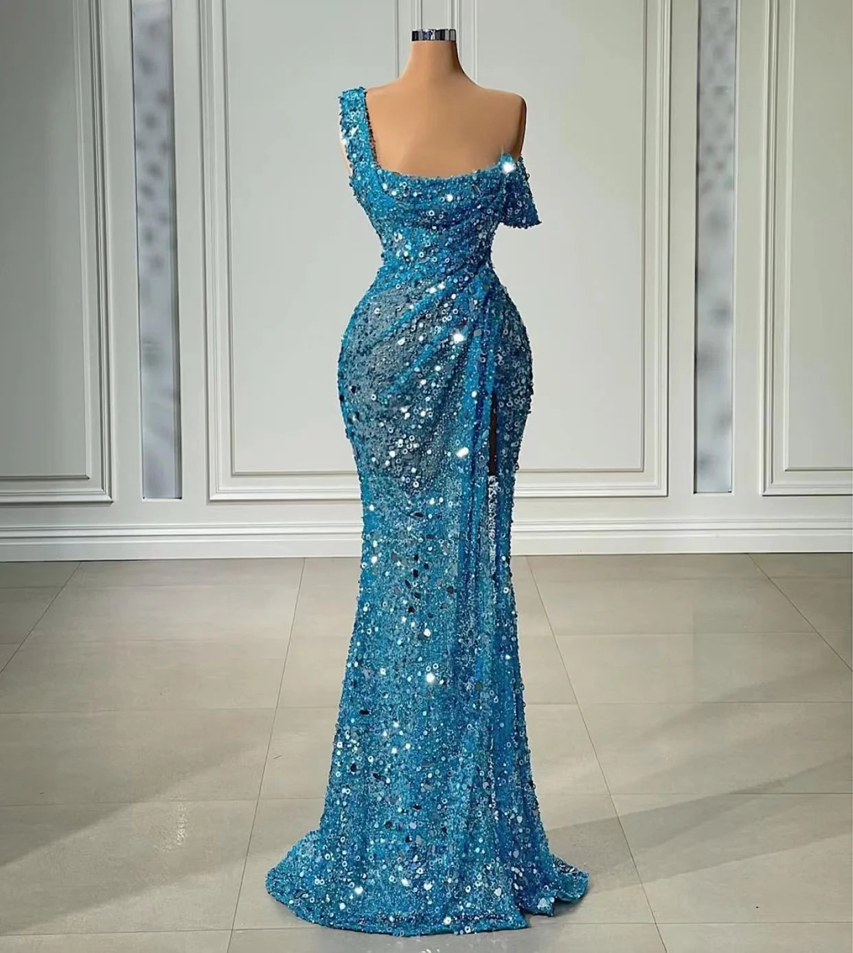 Glamorous Mermaid One-Shoulder Ruched-Waist Sequin-Embellished Slit-Detail Trained-Hem Floor-Length Prom Dress