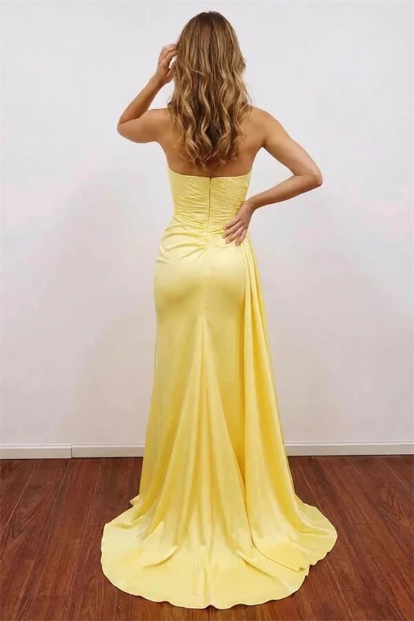 Glamorous Mermaid Strapless Open Back Ruched Satin High-Slit Train Prom Dress