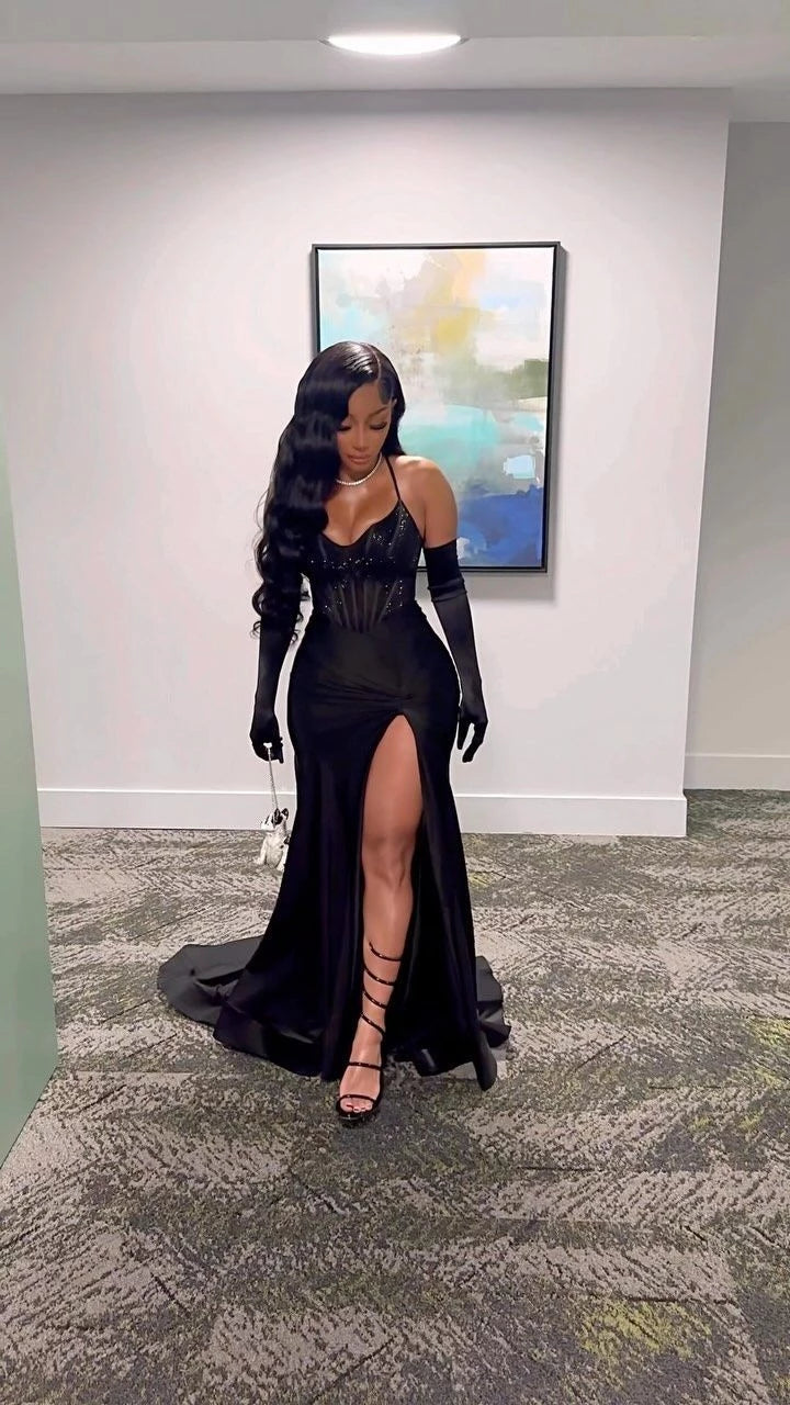 Glamorous Mermaid Sweetheart Neck Halter-Strap Lace-Up Back Satin Train Evening Dress