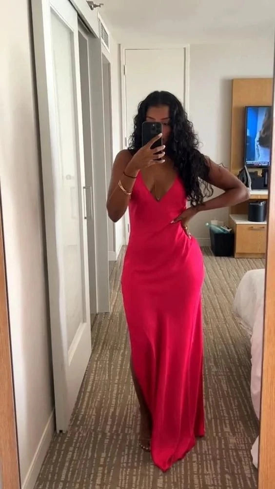 Glamorous Sheath Deep-V Spaghetti-Strap Sleeveless Floor-Length Evening Dress